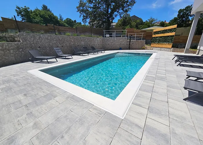 Dado Lejlighed Čavle