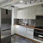 Dado Apartment *