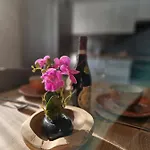 Dado Apartment