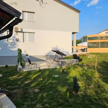 Dado * Čavle