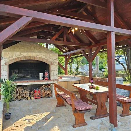 아파트 Dado Čavle