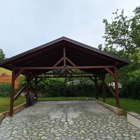 Apartament Dado *